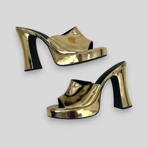 Wild Pair Clohve Chunky Platform Slide Sandals Metallic Gold Size 9.5